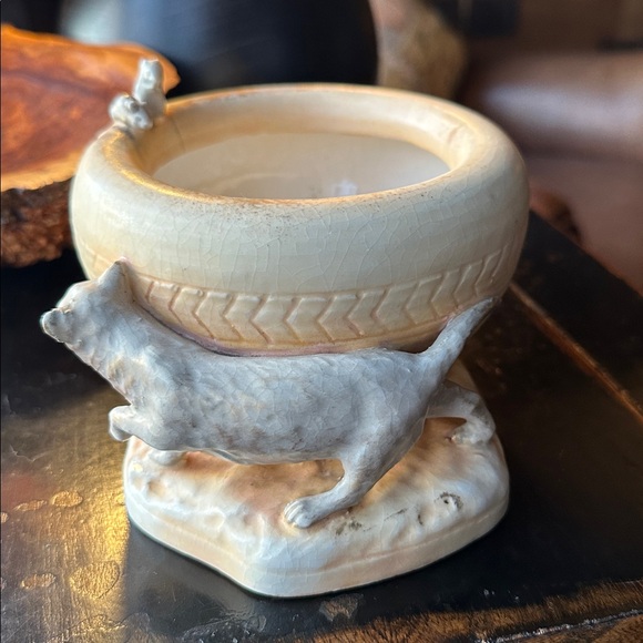 Amphora Vase with Cat  & Mice. Antique pottery home decor. Rare collectible EUC - Picture 9 of 16